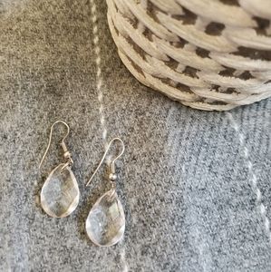 🤍 2 for 20 🤍 *vintage* dangling earrings